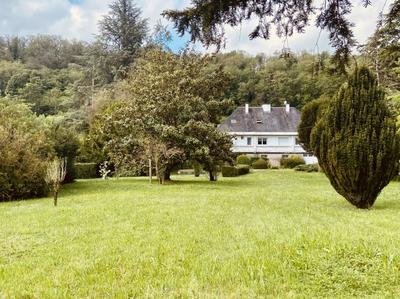 Pavillon - 104 m² - 5 pièces