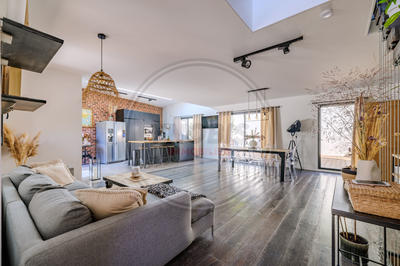 Maison - 161 m² - 6 pièces