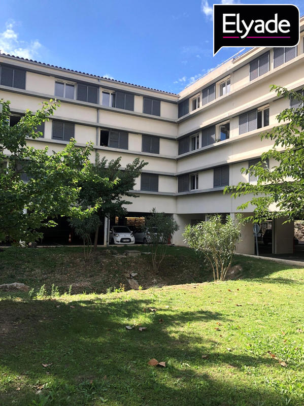 Appartement - 18 m² - 1 pièce