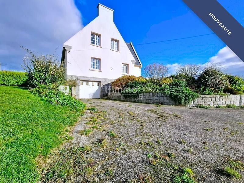 Maison - 165 m² - 8 pièces