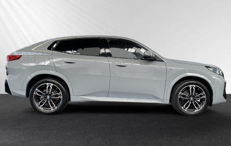 Bmw X2 20i 170 Pack m-Sport / Harman Kardon Coffre Elec Carplay Android Auto Keyless