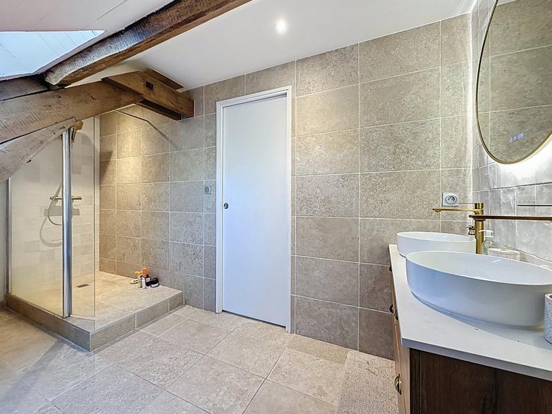 Maison - 155 m² - 5 pièces