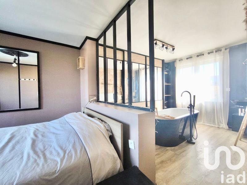 Maison - 135 m² - 6 pièces