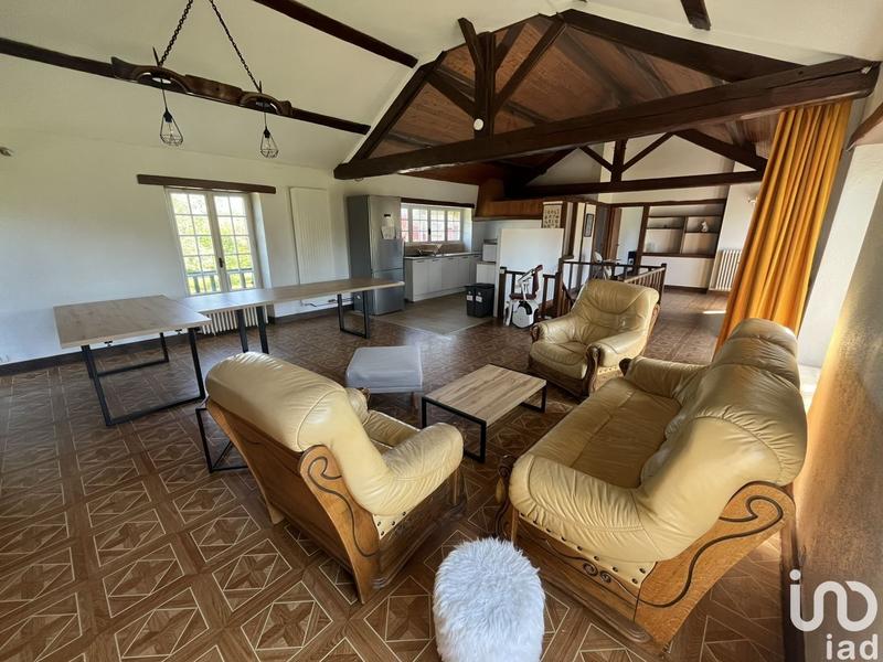 Local commercial - 30 000 m²