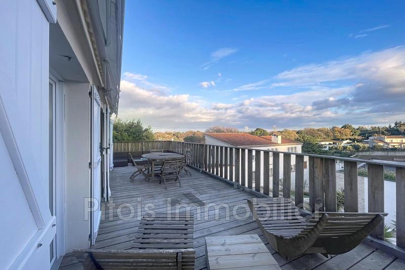 Appartement - 99 m² - 4 pièces