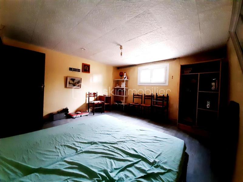 Propriété - 123 m² - 5 pièces