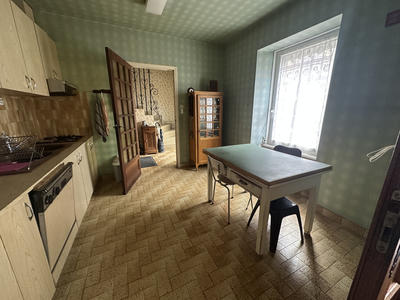 Maison de village - 122 m² - 6 pièces