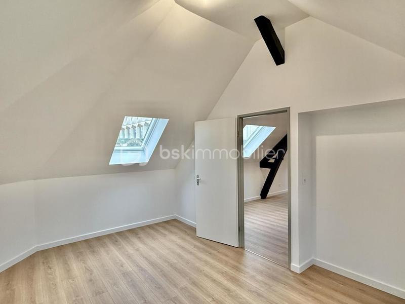 Loft - 62 m² - 3 pièces