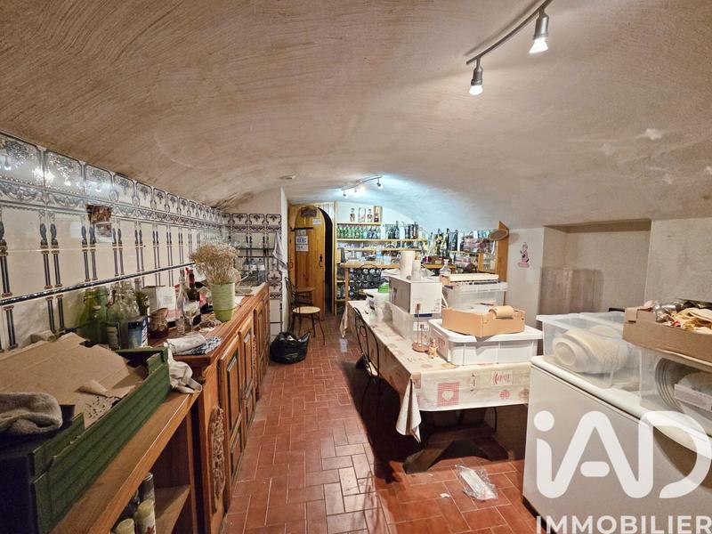 Maison - 377 m² - 10 pièces