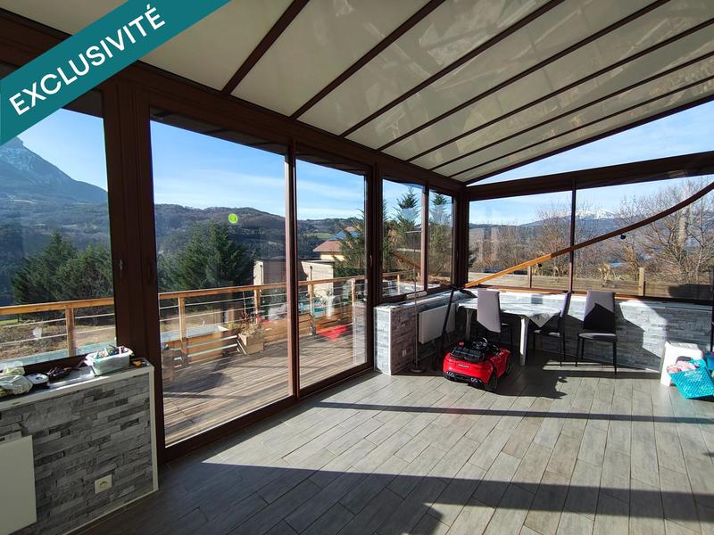 Villa - 145 m² - 7 pièces