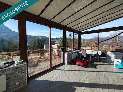 Villa - 145 m² - 7 pièces