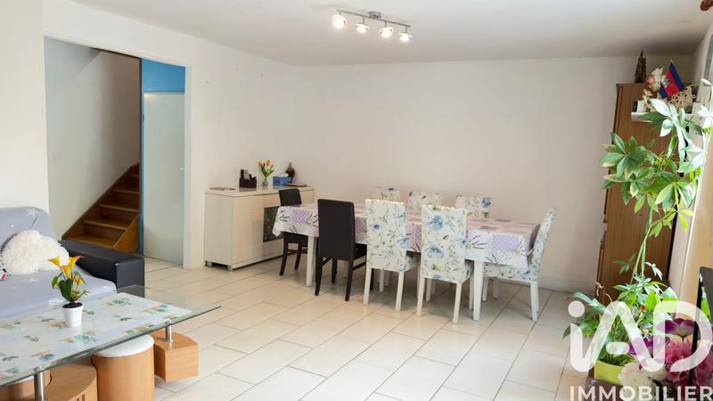 Maison - 85 m² - 5 pièces