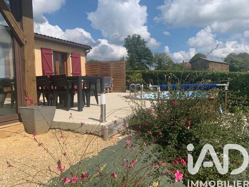 Maison - 110 m² - 4 pièces