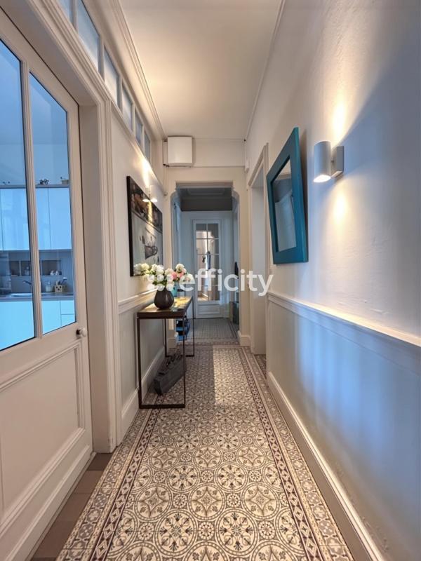 Appartement - 103 m² - 4 pièces