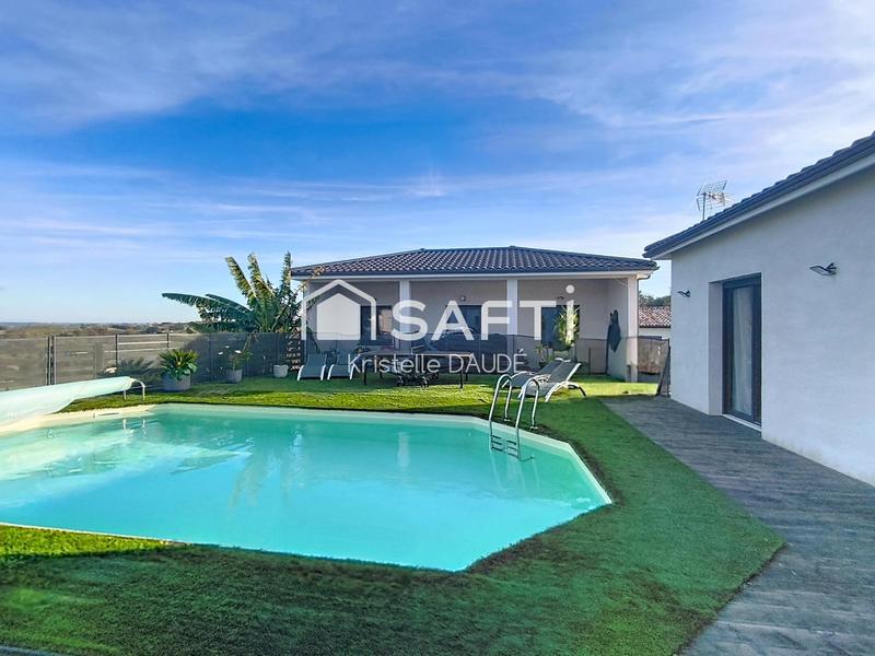 Maison - 244 m² - 8 pièces