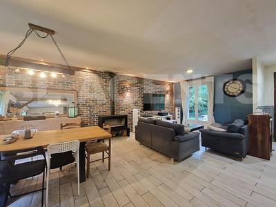 Maison - 94 m² - 4 pièces