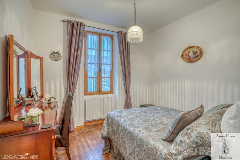 Maison traditionnelle - 164 m²