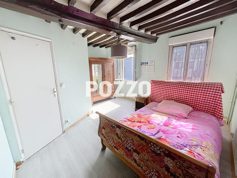 Maison - 95 m² - 5 pièces