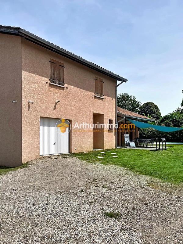 Maison - 102 m² - 5 pièces