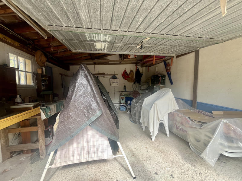 Villa - 221 m² - 6 pièces