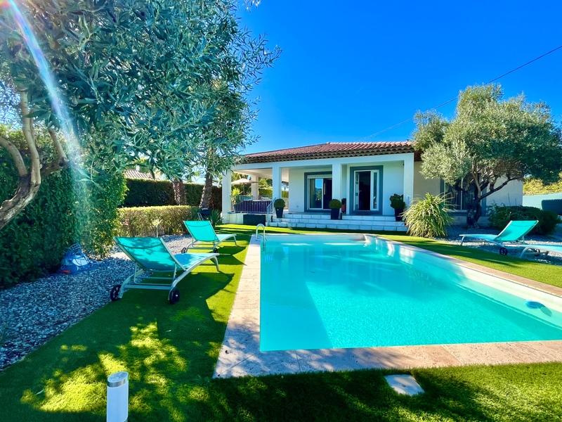 Maison - 114 m² - 4 pièces