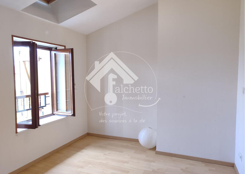 Maison de village - 75 m² - 3 pièces