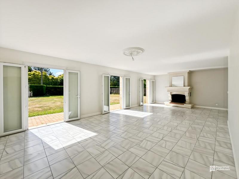 Maison - 177 m² - 6 pièces