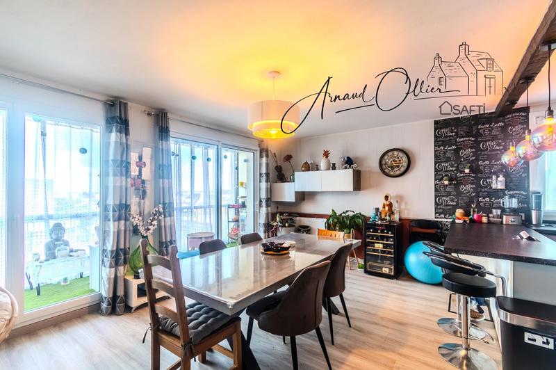 Appartement - 84 m² - 4 pièces