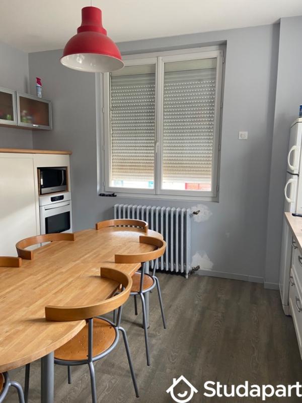 Chambre - 15 m² - 1 pièce