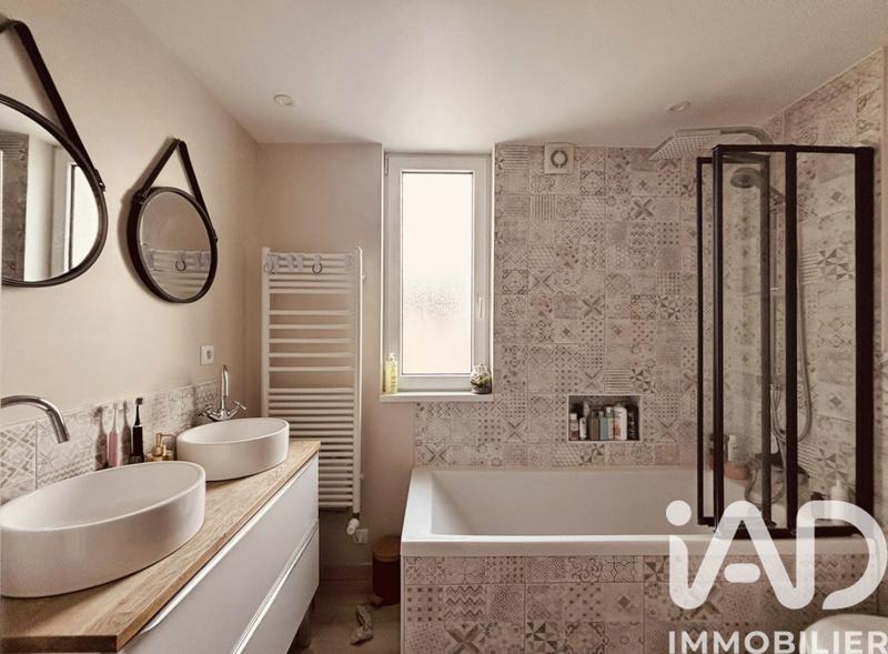 Maison - 86 m² - 5 pièces