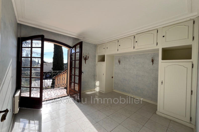 Maison - 187 m² - 6 pièces