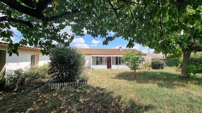 Maison - 92 m² - 4 pièces