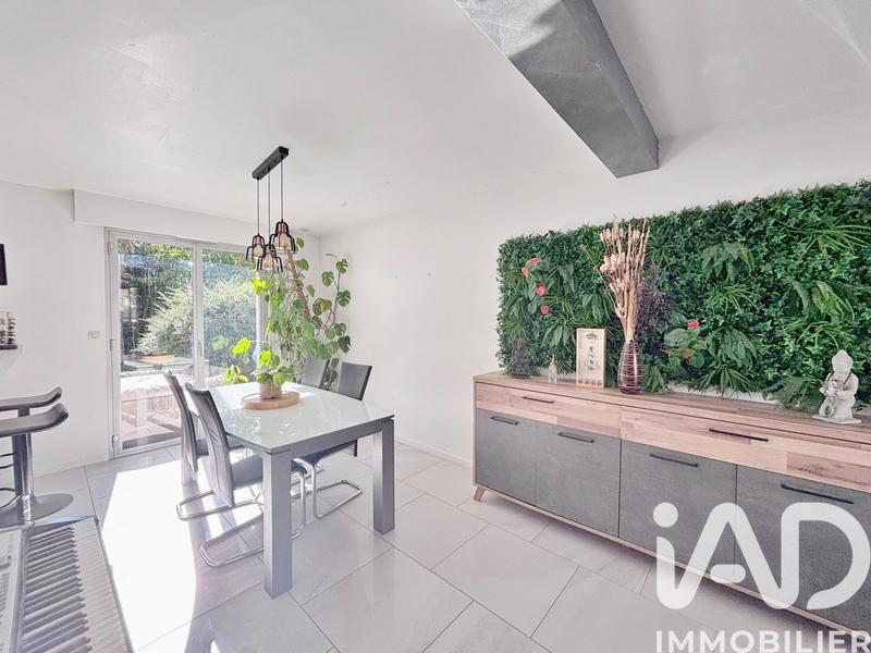 Maison - 125 m² - 5 pièces