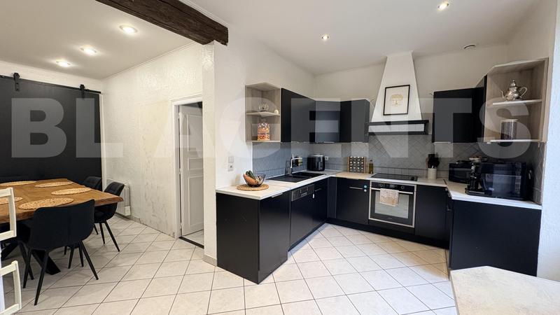 Maison - 102 m² - 4 pièces