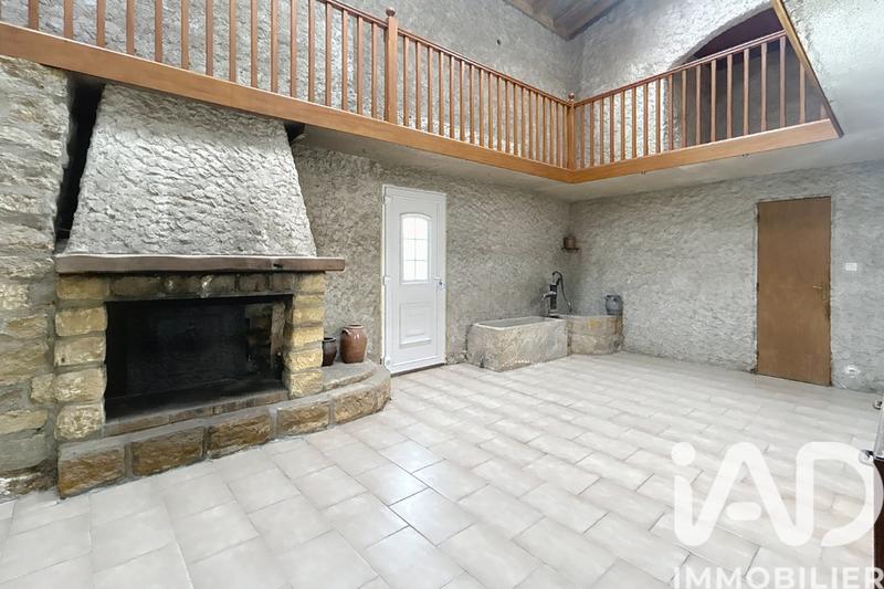 Maison - 181 m² - 8 pièces