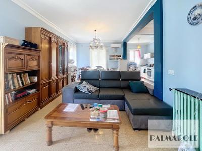 Maison de ville - 100 m² - 4 pièces