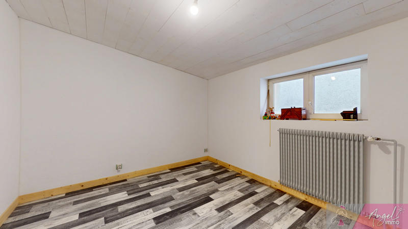 Maison - 101 m² - 5 pièces