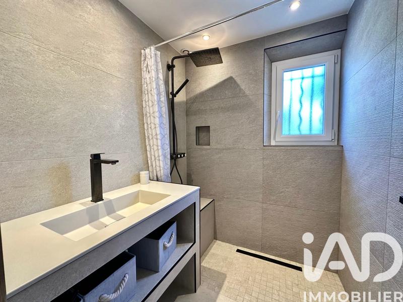 Maison - 119 m² - 5 pièces