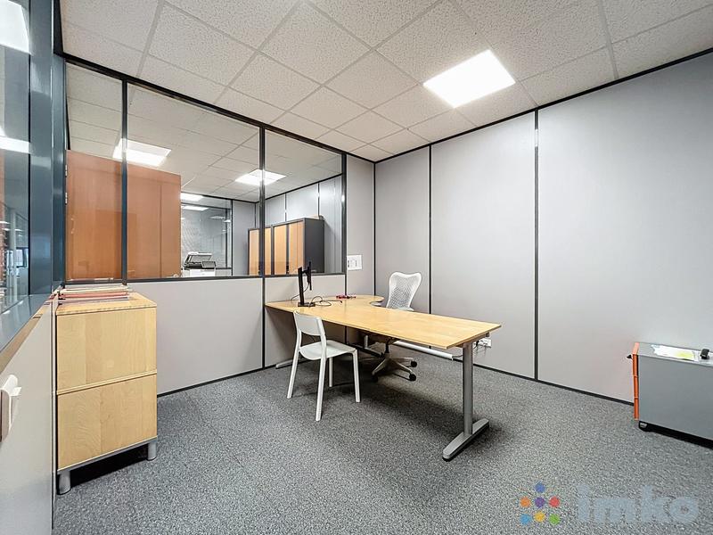 Bureau - 269 m²