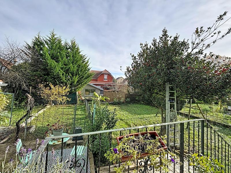 Maison - 105 m² - 5 pièces