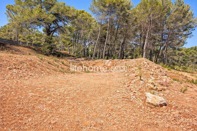 Terrain - 820 m²