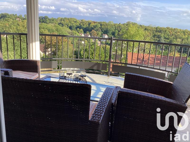 Maison - 182 m² - 10 pièces