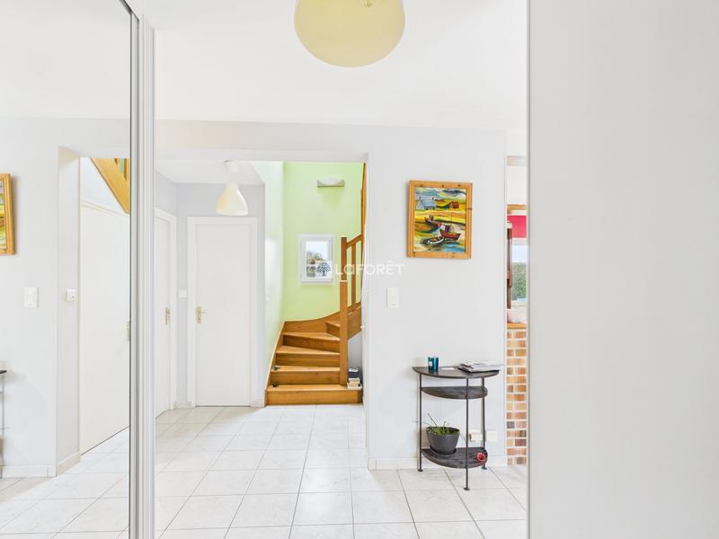 Maison - 142 m² - 6 pièces