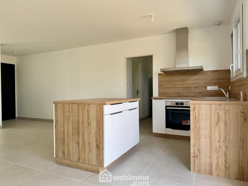 Maison - 95 m² - 4 pièces