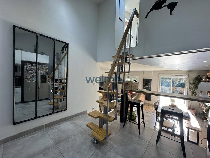 Maison - 91 m² - 4 pièces