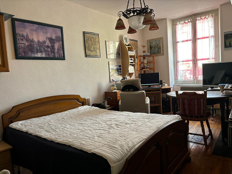 Immeuble - 9 pièces