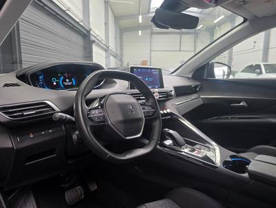 Peugeot 3008 II 1.6 225h 180 Hybrid Eat8 Allure