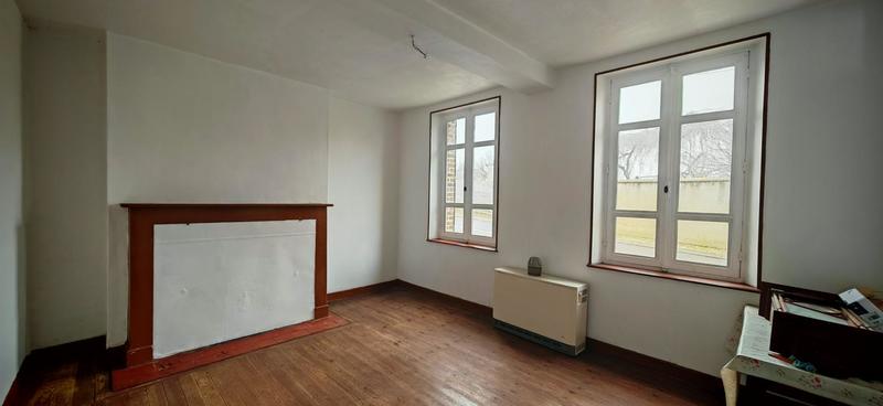 Maison - 218 m² - 4 pièces