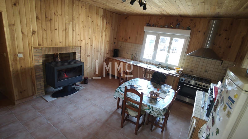 Maison ancienne - 167 m² - 8 pièces