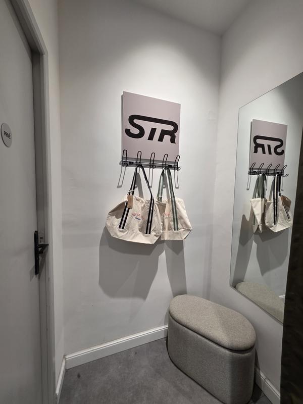 Local commercial - 23 m² - 2 pièces